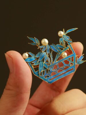 Bonsai brooch