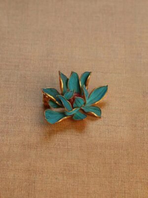 Sleeping lotus brooch