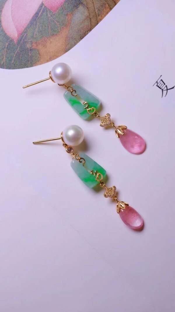 Green jade and pink jewel pearl earrings