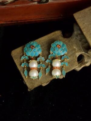 Temple meditation earrings